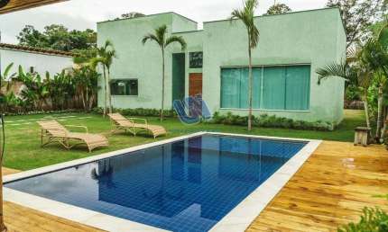 Casa em condomínio 4 quartos sendo 2 suítes 250m2 em Trancoso