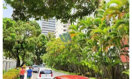 Excelente Apartamento com 4 Quartos Suítes 320m2 na Graça
