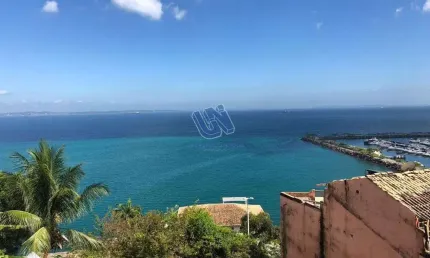 Casa com 3 pavimentos 482m2 com vista mar no Dois de Julho