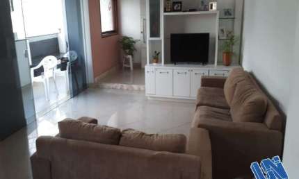 Apartamento nascente 4 sendo 3 Suítes 190m2 no Candeal