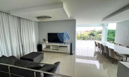 Casa em condomínio decorada e mobiliada 3 quartos suítes 318,31m2 em Alphaville Litoral Norte II