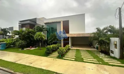 Casa em condomínio decorada e mobiliada 3 quartos suítes 318,31m2 em Alphaville Litoral Norte II