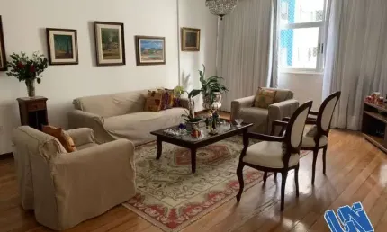 Apartamento amplo nascente 4 quartos sendo 1 suite com closet 270m2 na Vitória