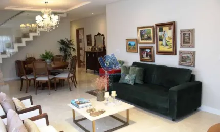 Casa duplex em condominio com 6 quartos sendo 4 suítes 250m2 em guarajuba