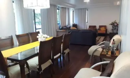 Amplo Apartamento 4 Quartos sendo 2 Suítes 200m2 na Graça