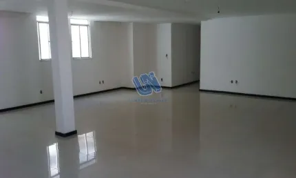 Conjunto de salas 220m2, Andar Inteiro com 3 WC na Barra