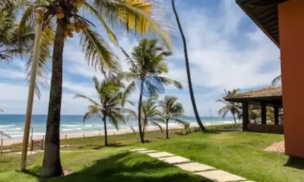 Casa em condomínio pé na areia terreno 8.000,00 m² área construída 2.000,00 m²em busca vida