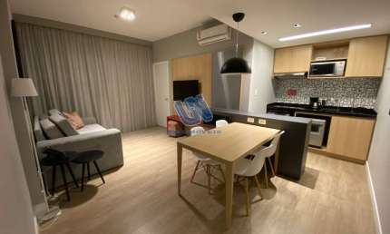 Apartamento Mobiliado e Decorado quarto e sala com 62m2 no Caminho das Árvores