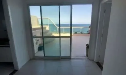 Apartamento Cobertura Duplex 3 Quartos sendo 2 suítes frente mar com 210 m2 em Armação