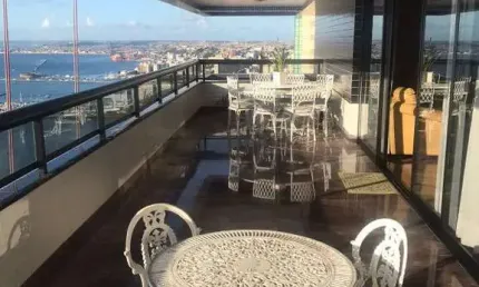 Apartamento 4 Suites sendo 1 suite master com vista para Baia de Todos os Santos 288m2 na Vitória