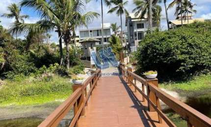 Casa em Condomínio fechado 4/4, sendo uma suíte em Barra do Jacuípe
