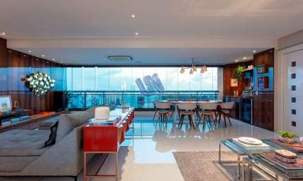 Apartamento mobiliado e decolado com vista mar 3 Suítes sendo 1 com closet156m2 no Horto Florestal