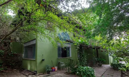Casa a venda no horto florestal com 573m2 de área total