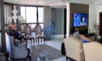 Apartamento 3 suites nascente com 245m2 a venda no Jardim Apipema