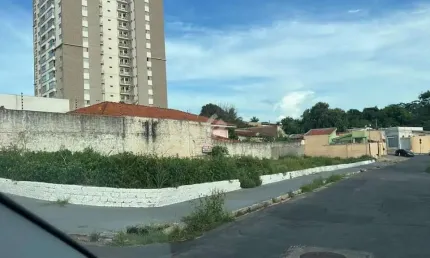 Terreno à venda na Brasil, 20, Goiabeiras, Cuiabá por R$ 380.000