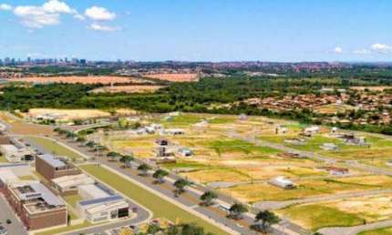 Terreno em condomínio fechado à venda na Doutor Meirelles, 4, Tijucal, Cuiabá por R$ 360.000