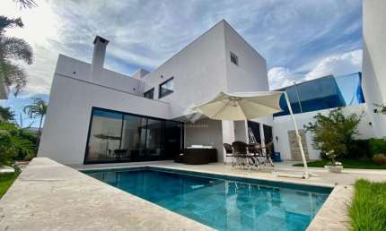 Casa em condomínio fechado com 4 quartos à venda na Vila Jardim, 9, Condomínio Residencial Vila Jardim, Cuiabá por R$ 3.600.000