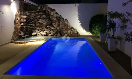 Casa com 3 quartos à venda na Rua João Carlos Pereira Leite, 2, Jardim Califórnia, Cuiabá por R$ 900.000
