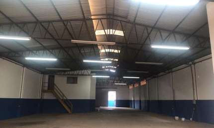 Barracão / Galpão / Depósito à venda na Avenida Fernando Correa da Costa, 24, São José, Cuiabá por R$ 2.500.000