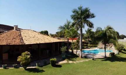 Chácara / sítio com 3 quartos à venda na Bernardo Berneck, 1, Jardim Marajoara, Várzea Grande por R$ 2.400.000