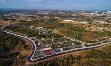 Terreno em condomínio fechado à venda na Arquiteto Hélder Cândia, 58, Ribeirão do Lipa, Cuiabá por R$ 1.050.000
