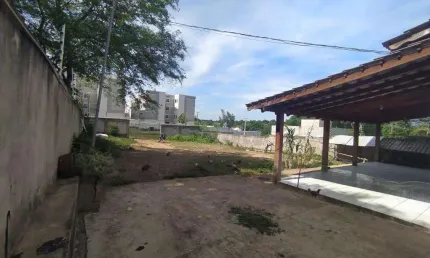 Casa com 3 quartos à venda na da Atlântica, 100, Jardim Glória l, Várzea Grande por R$ 800.000