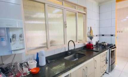 Casa com 5 quartos à venda na Professora Azélia Mamoré de Melo, 1, Araés, Cuiabá por R$ 890.000