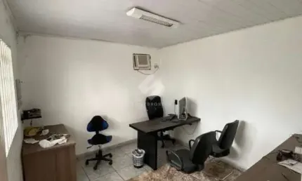 Prédio à venda na Tancredo de Almeida Neves, 806, Jardim Tropical, Cuiabá por R$ 600.000