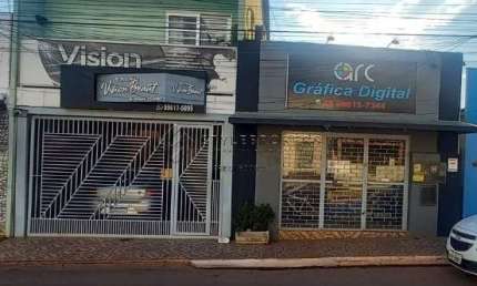 Casa com 4 quartos à venda na Tiradentes, 15, Petrópolis, Várzea Grande por R$ 750.000
