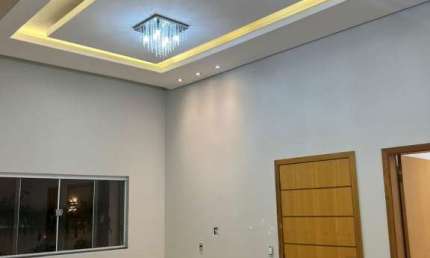 Casa com 2 quartos à venda na Senegal, 287, Santa Rosa, Cuiabá por R$ 850.000