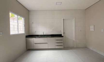 Casa com 2 quartos à venda na Trinta e Um, 1, Santa Cruz II, Cuiabá por R$ 550.000