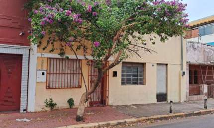 Casa comercial à venda na Vinte e Quatro de Outubro, 1017, Goiabeiras, Cuiabá por R$ 1.500.000