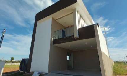 Casa em condomínio fechado com 3 quartos à venda na Rua 10, 2, Jardim dos Estados, Várzea Grande por R$ 1.650.000