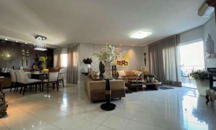 Apartamento com 3 quartos à venda na Major Severino de Queiroz, 2, Duque de Caxias I, Cuiabá por R$ 1.500.000