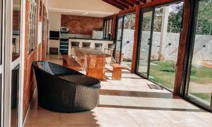 Casa em condomínio fechado com 4 quartos à venda na Rua dos Girassois, 10, Aldeia Velha, Chapada dos Guimarães por R$ 600.000