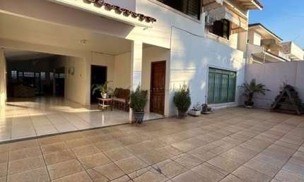 Casa com 4 quartos à venda na Rua das Violetas, 575, Jardim Cuiabá, Cuiabá por R$ 1.400.000