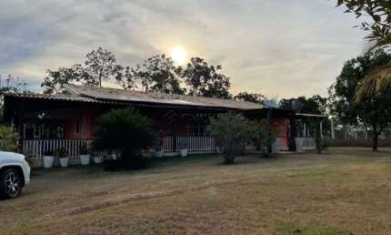 Chácara / sítio com 4 quartos à venda na Rodovia Arquiteto Hélder Cândia, 1, Zona Rural, Cuiabá por R$ 1.500.000