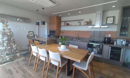 Casa em condomínio fechado com 3 quartos à venda na das Palmeiras, 34526, Jardim Imperial, Cuiabá por R$ 990.000