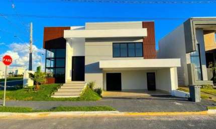 Casa em condomínio fechado com 3 quartos à venda na Quadra 20 Lote 48, 48, São João Del Rei, Cuiabá por R$ 1.750.000
