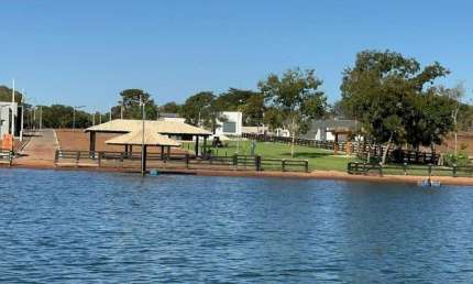 Casa em condomínio fechado com 3 quartos à venda na Village Maranata, 15, Lago do Manso, Chapada dos Guimarães por R$ 1.200.000