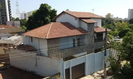 Casa com 5 quartos à venda na Azelia Mamore de Melo, 391, Araés, Cuiabá por R$ 1.400.000