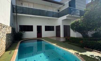 Casa com 3 quartos à venda na Rua Milano, 12, Jardim Itália, Cuiabá por R$ 700.000