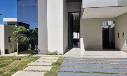 Casa em condomínio fechado com 3 quartos à venda na Alameda Cuiabá, 100, Morada dos Nobres, Cuiabá por R$ 1.950.000