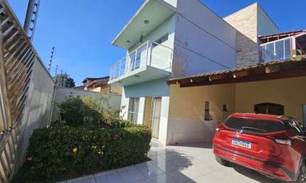Casa com 4 quartos à venda na Três, 21, Jardim Comodoro, Cuiabá por R$ 499.000