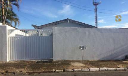 Casa com 2 quartos à venda na Cinco, 11, CPA III, Cuiabá por R$ 330.000