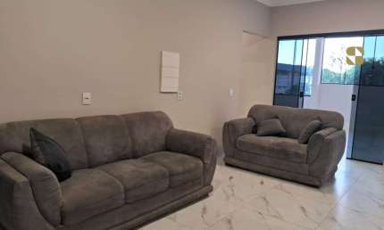 Casa com 2 quartos para alugar na Minas Gerais, 220, Jardim dos Estados, Várzea Grande por R$ 2.500