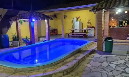 Casa com 2 quartos à venda na 1400, 20, Jardim Imperial, Cuiabá por R$ 450.000