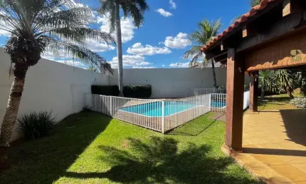 Casa comercial para alugar na Uruguai, 12, Santa Rosa, Cuiabá por R$ 14.000