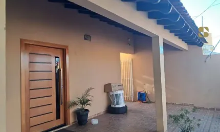 Casa com 3 quartos à venda na Rua Nove, 18, Morada do Ouro, Cuiabá por R$ 550.000