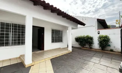 Casa com 2 quartos para alugar na rua 13, 60, boa esperança, cuiabá por r$ 3.500